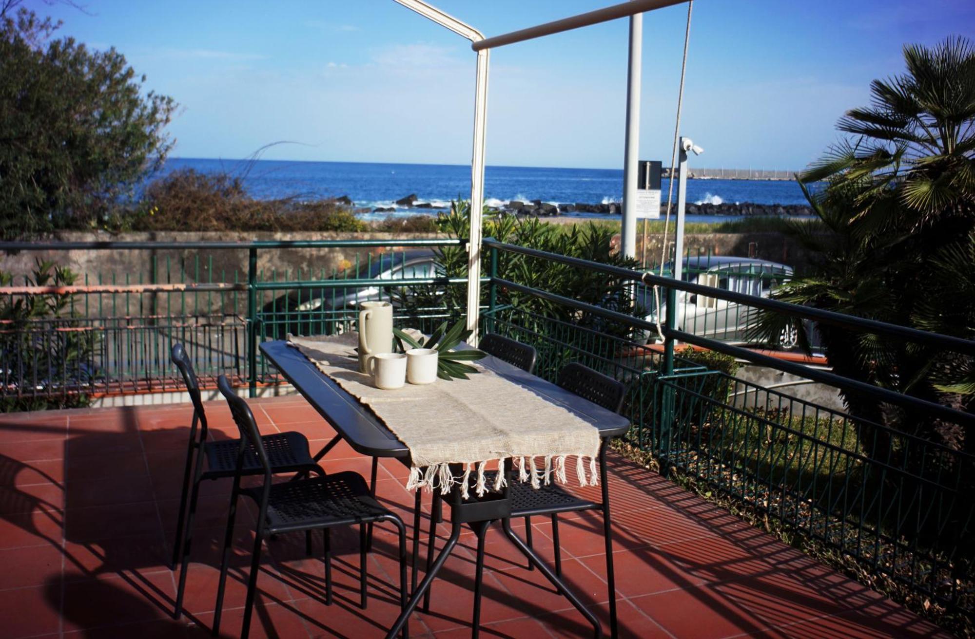 Al Giardino Sant'Anna Apartment Mascali Exterior photo