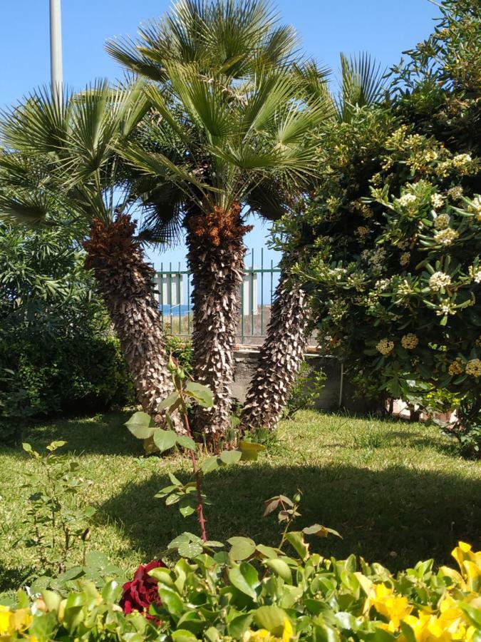 Al Giardino Sant'Anna Apartment Mascali Exterior photo